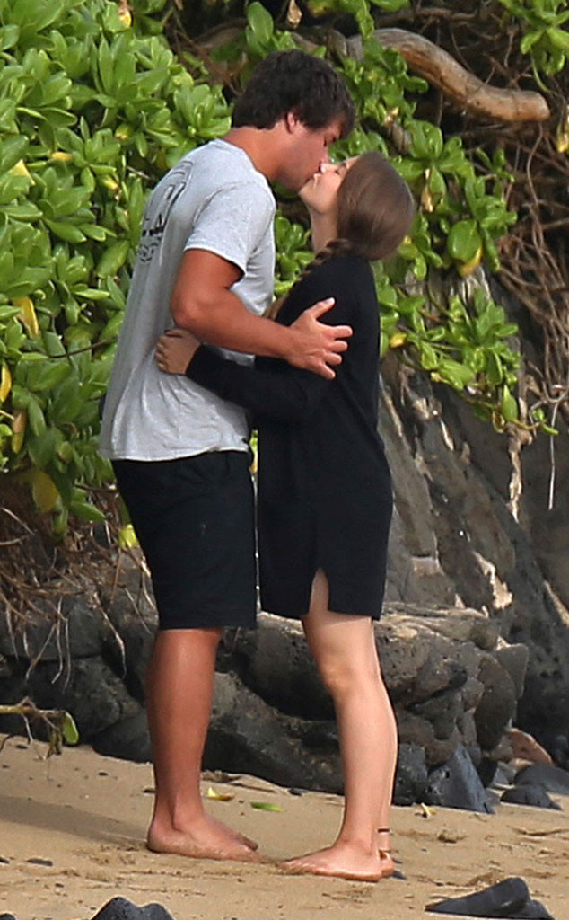 Bindi Irwin, Chandler Powell Bindi Irwin, Chandler Powell